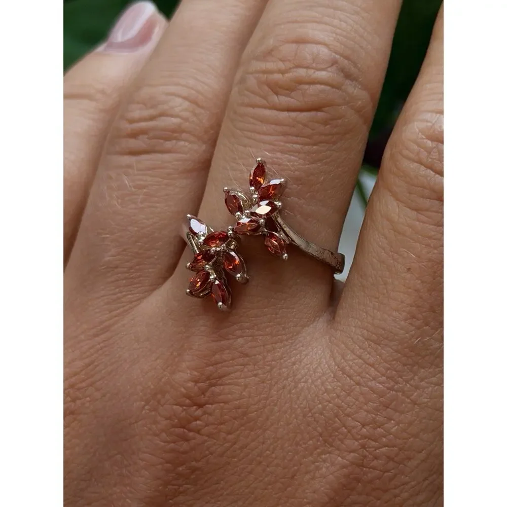 925 Sterling Silver garnet Flower Ring Adjustable